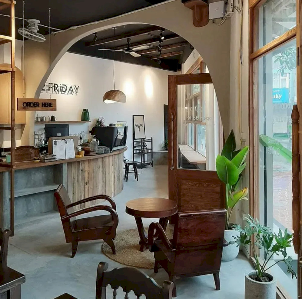 Không gian quán 2 Friday Coffe